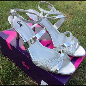 Silver Fioni Heels